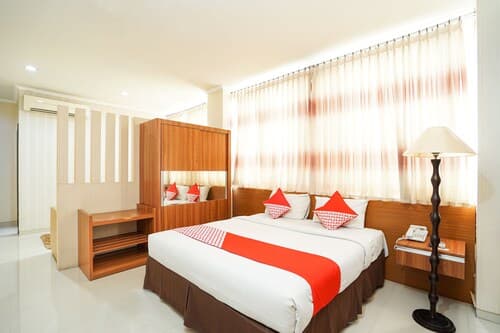 Maumu Hotel & Lounge