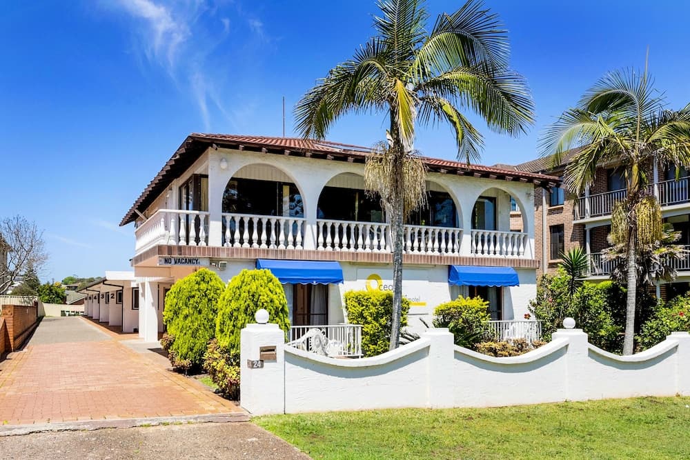 Ocean Breeze Motel