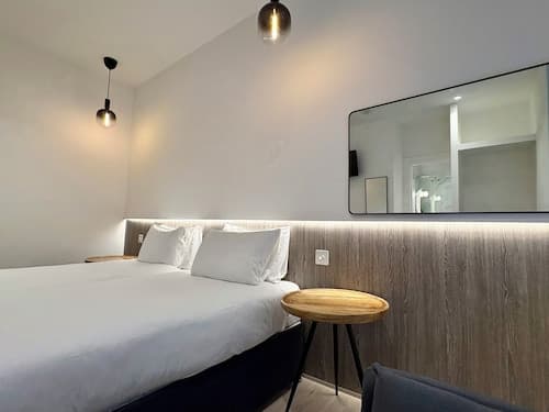 RIOSHOUSE Henley