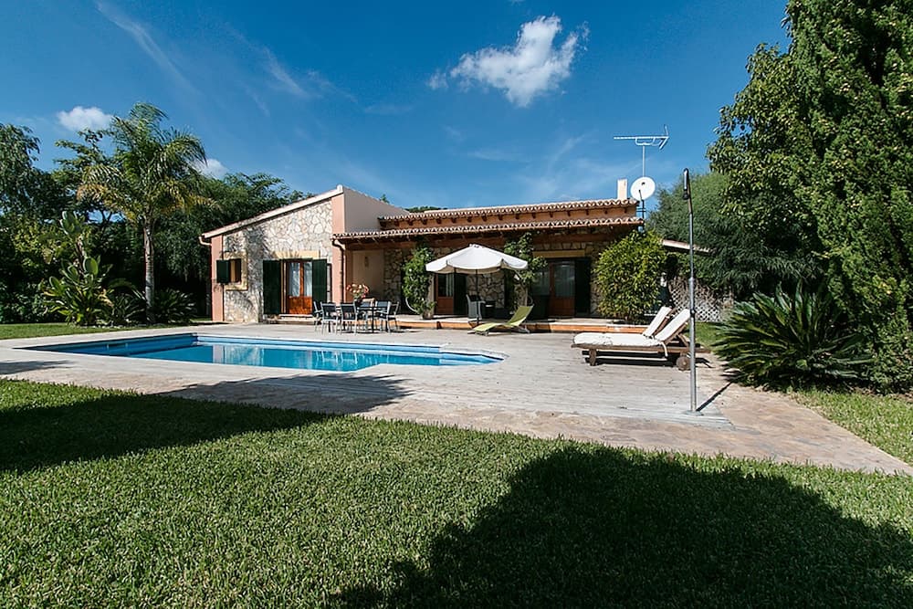 Chalet Correfoc