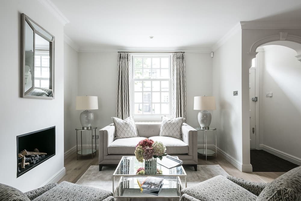 Ultra luxurious London home for 5-7