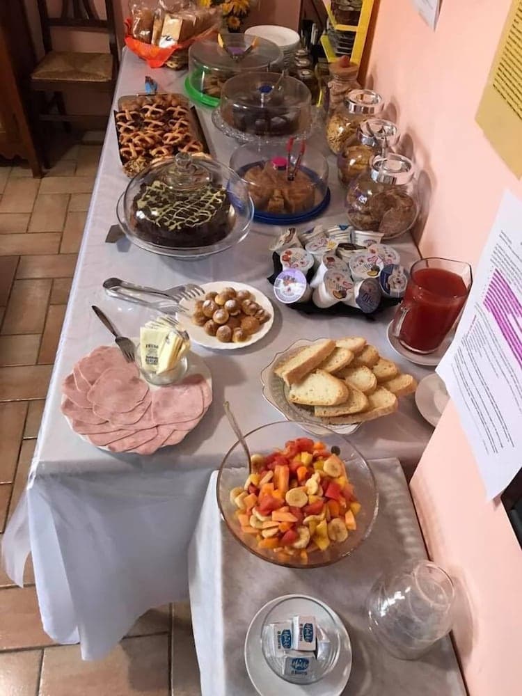 Açık büfe kahvaltı