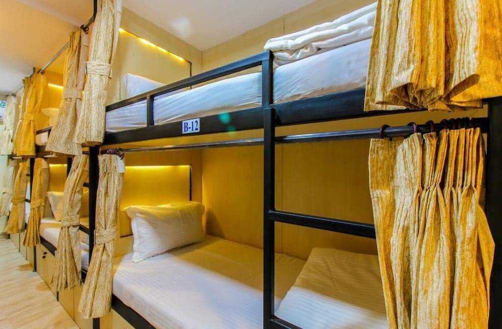 Seven Hills Dormitory - Hostel