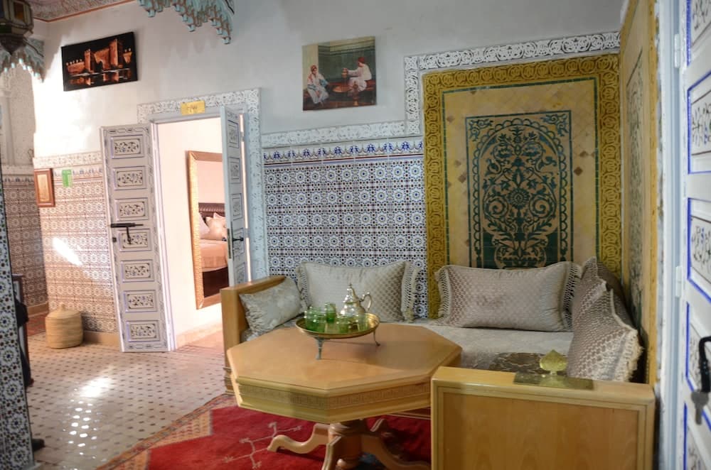 Lobi oturma alanı