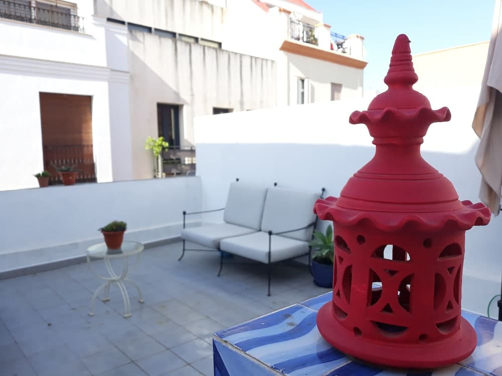 Bonito Apartamento con Solarium en Alameda Hab 201