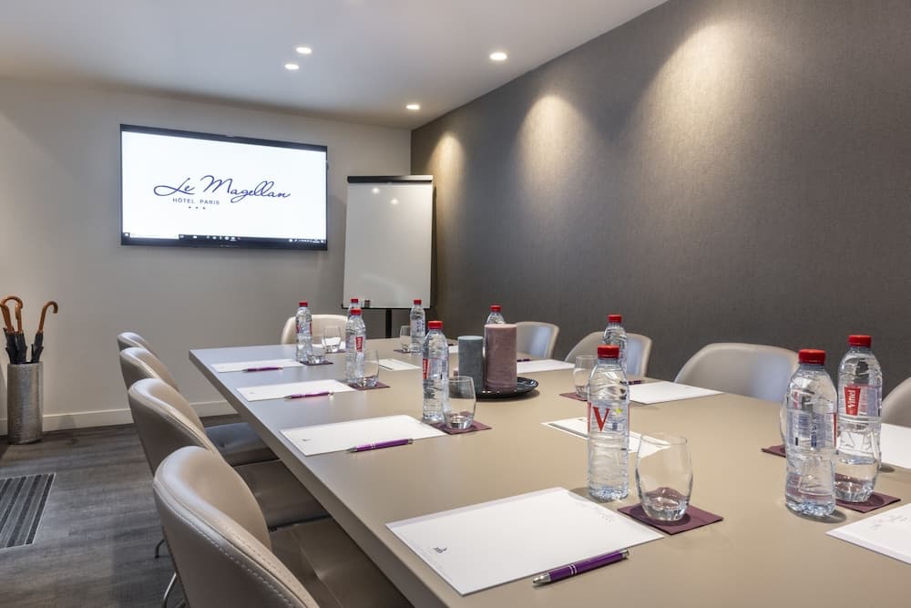 Toplantı salonu/imkânları