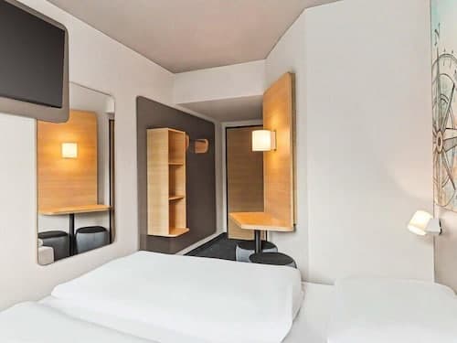 B&B HOTEL Lübeck Berliner-Platz