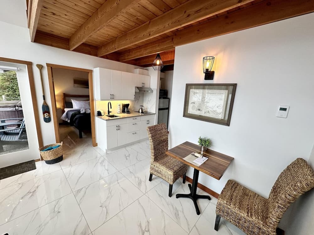 Doc Holiday Cabin