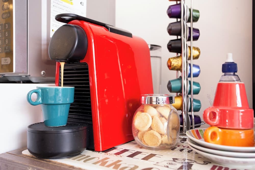 Kahve ve/veya kahve makinesi