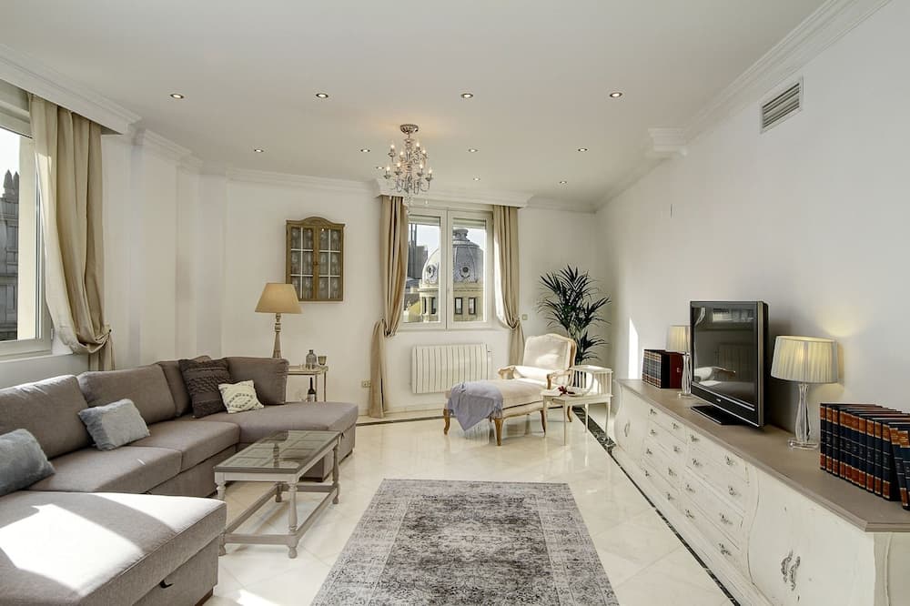 La Belle Epoque Luxury Granada Center