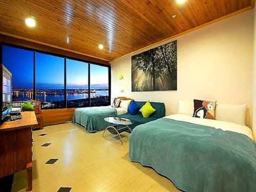 85 Prague Homestay