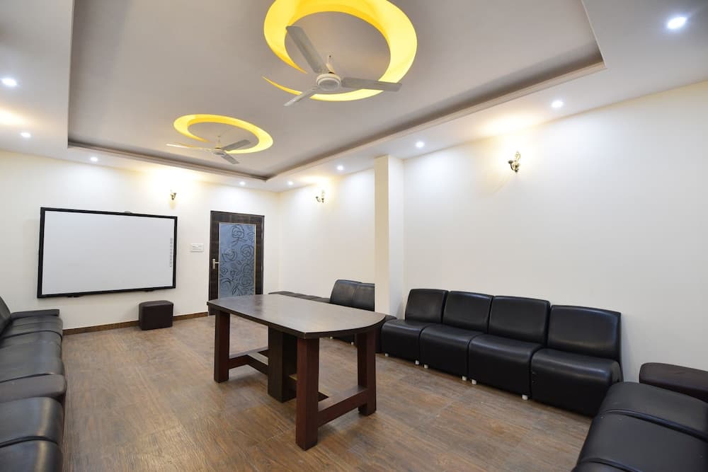 Toplantı salonu/imkânları