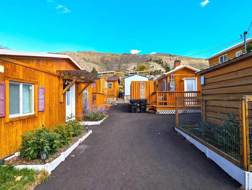 Yellowstone's Treasure Cabins