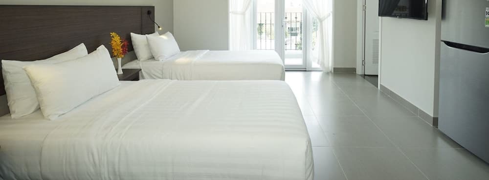 Parkhill Hotel & Apartment