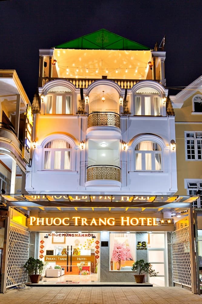 HANZ Pho Hoa Hotel