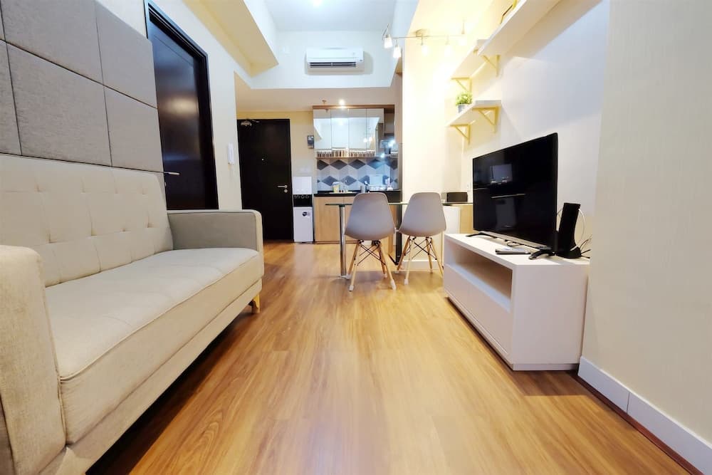 Brand New 1BR Casa De Parco Apartment