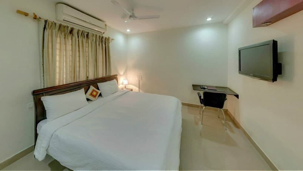 Falcons Nest Studio Apartments