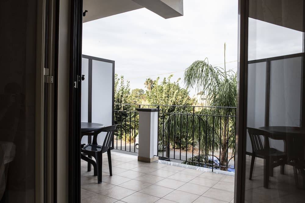 B&B Caravello
