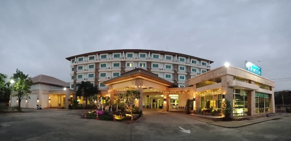 City Park Hotel