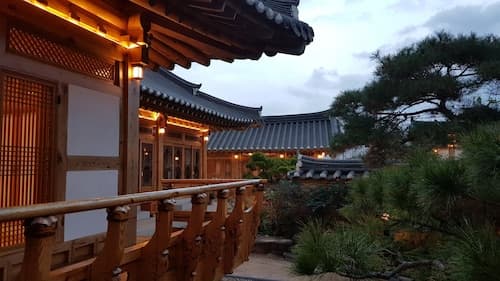 Wiyeonjae Hanok Stay