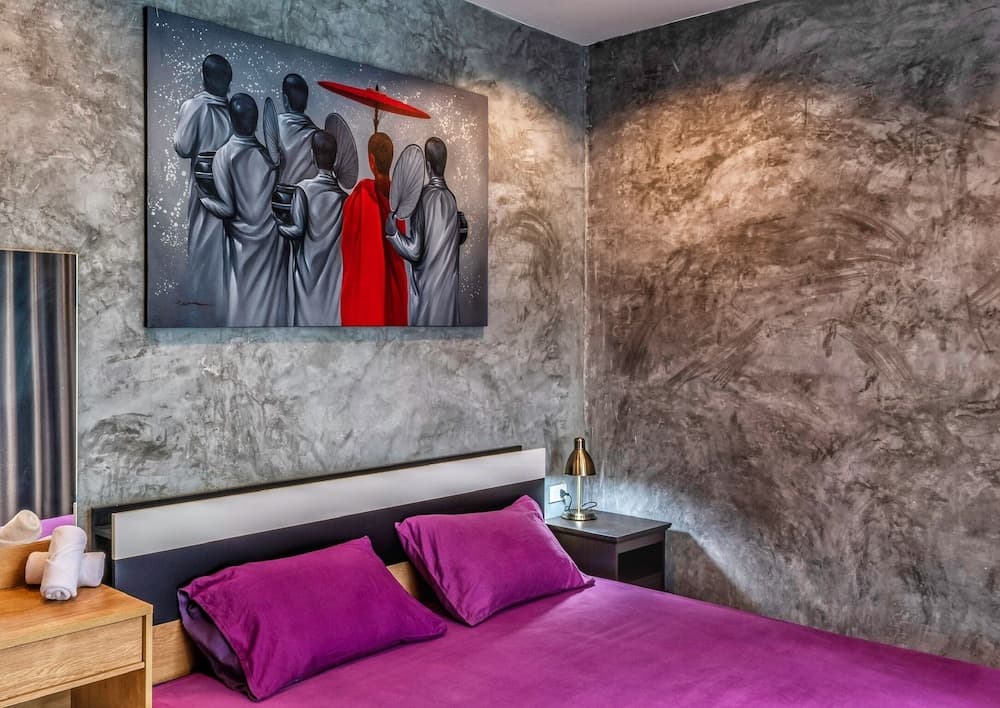 Tropical Living in Modern Villa Lancelot