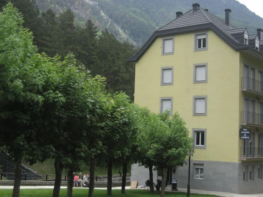Albergue Río Aragón - Hostel