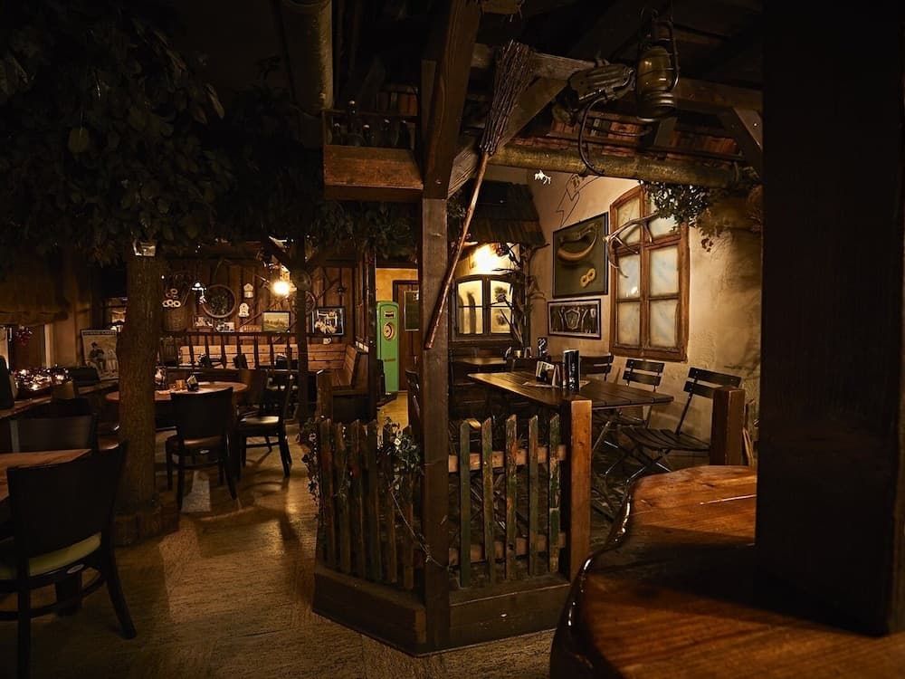 Restaurant & Pension Rüssel - Pub
