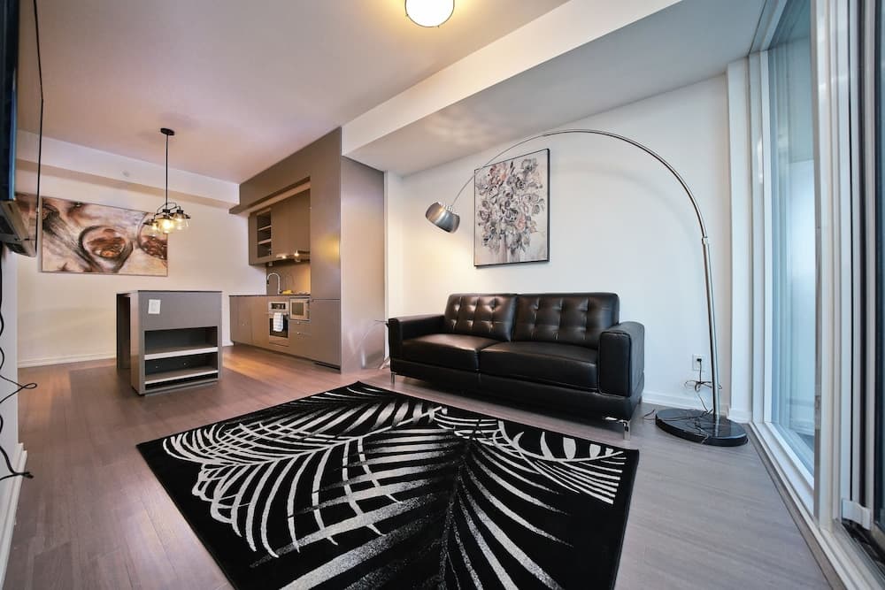 Grand Royal Condos - Toronto