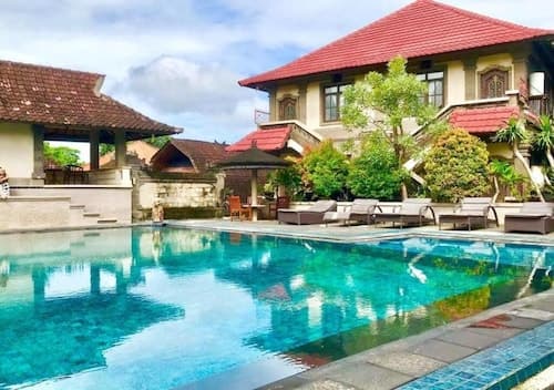 Monkey Forest Bungalow
