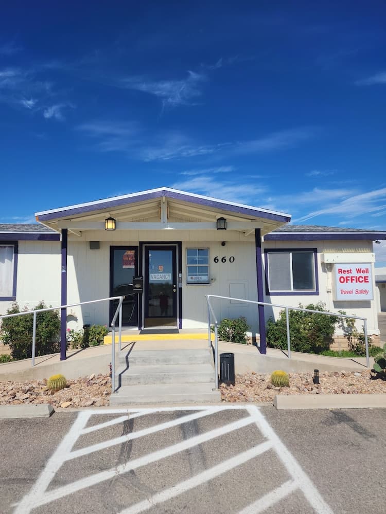 Rose's Motel