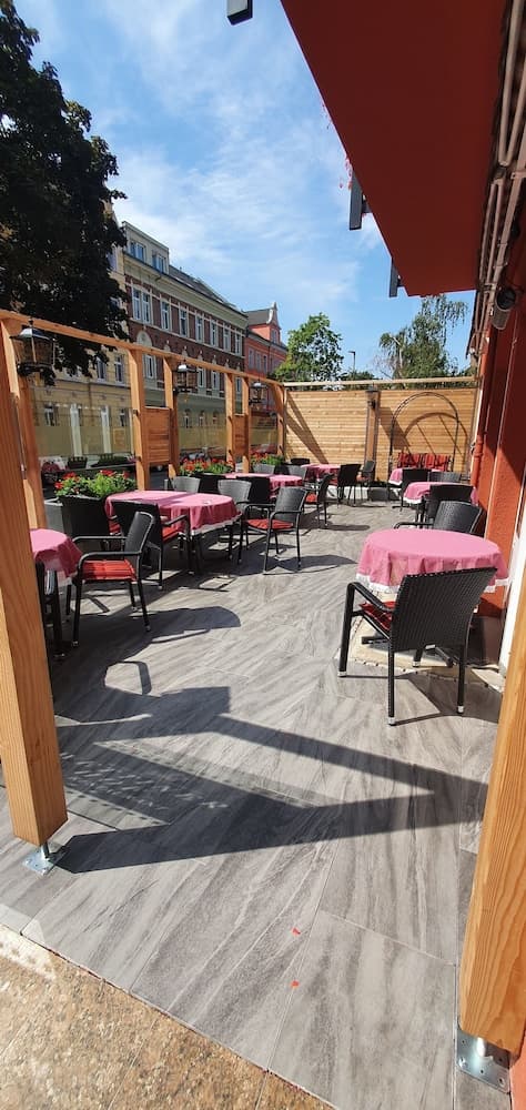 Güneşlenme verandası