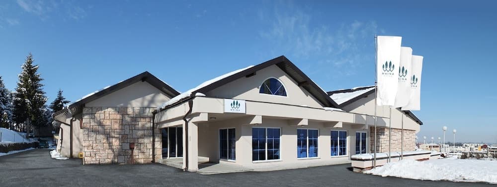 Hotel Majna