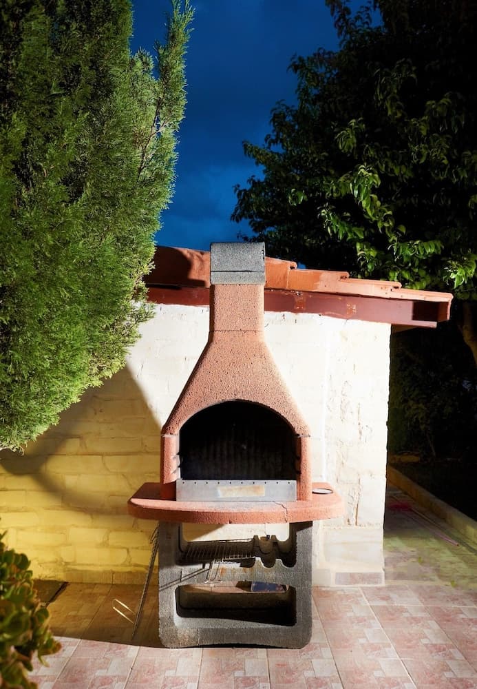 Barbekü/piknik alanı