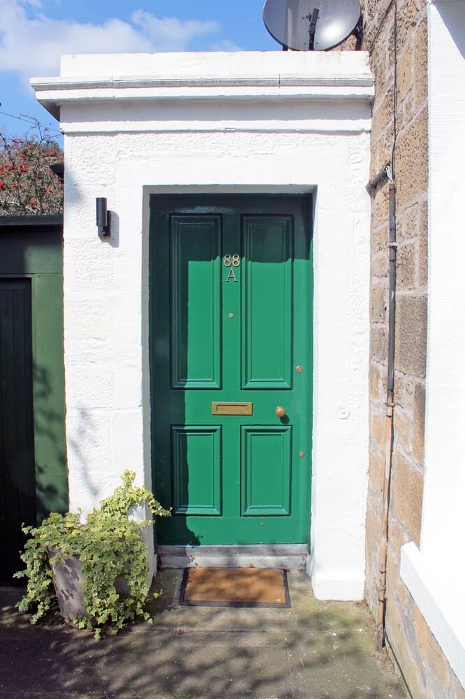 Konaklama yerinin ön cephesi