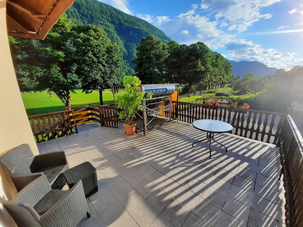 Apartment Zonir with sauna