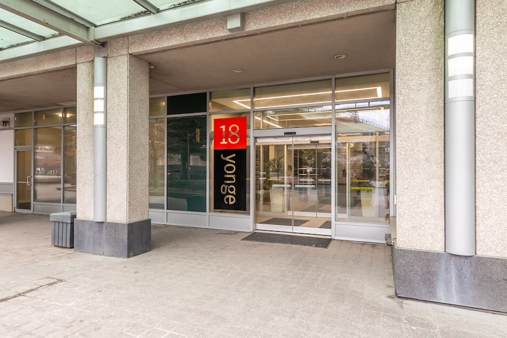 Globalstay Yonge St Condos