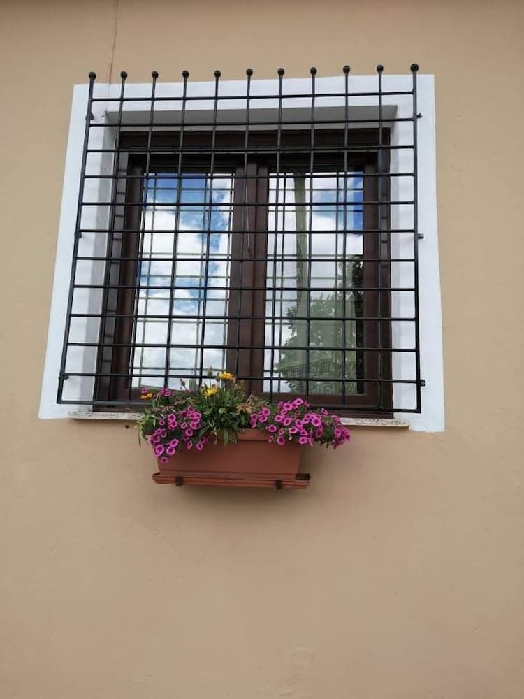 Konaklama yerinin ön cephesi