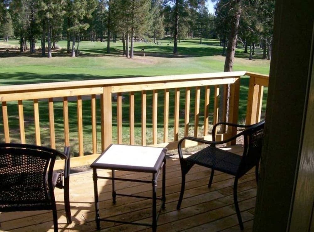 Widgi Creek Golf Course 18th Fairway 3 BR 3 BA New Townhome