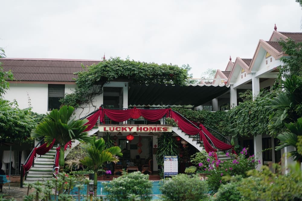 Lucky Homes