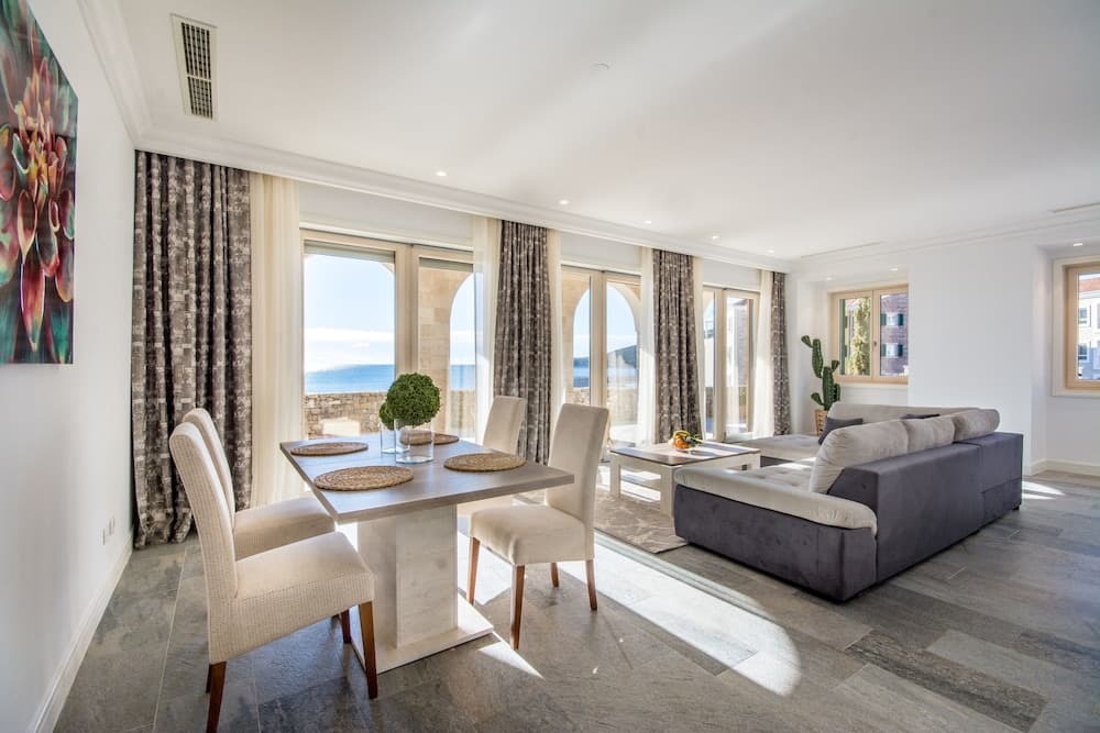 Apartment Sea View by My Way