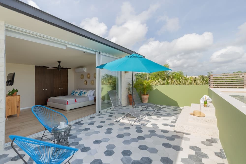 Casa Selva 1BR Jungle Rooftop Oasis