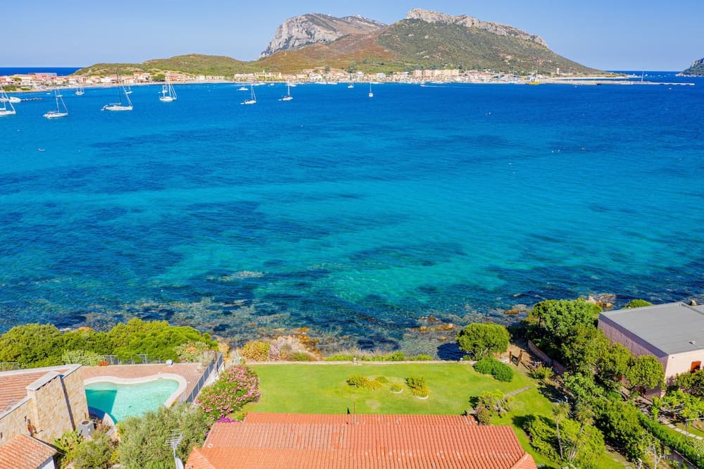 Plaj/okyanus manzarası