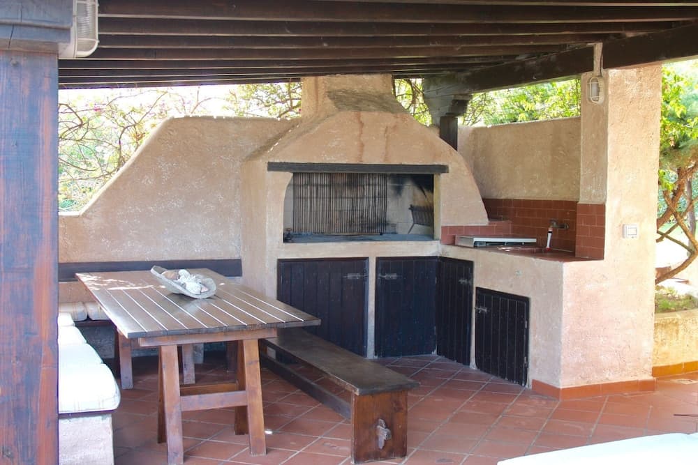 Barbekü/piknik alanı