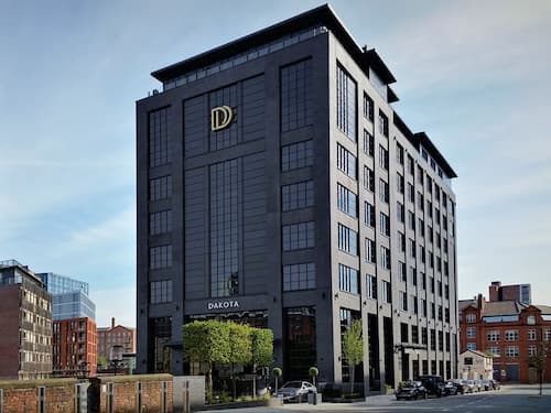 Dakota Manchester