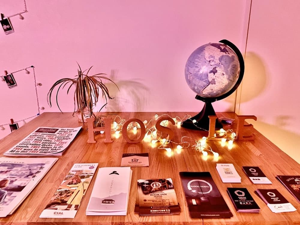 Lobi dinlenme salonu