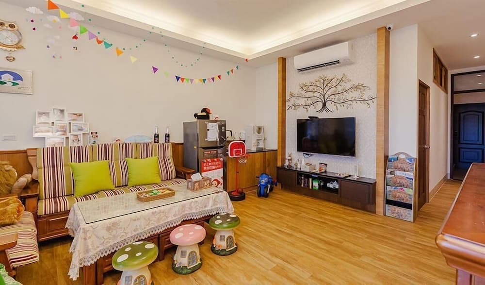 Hexin B&B