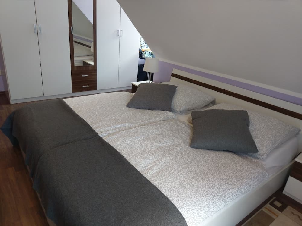 Ferienwohnung Resit 2