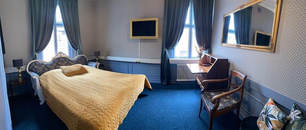 Järnvägshotellet B & B