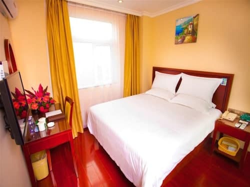 GreenTree Inn Foshan Longjiang Town North Fenghua Road Express Hotel
