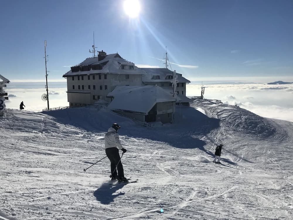 SKI Apartments Aurora
